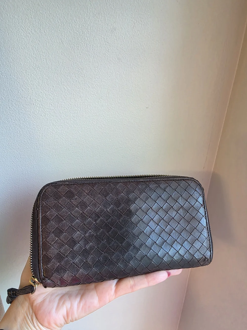 Bottega Veneta Brown Intrecciato Weave Large Zip Wallet - Good Condition!